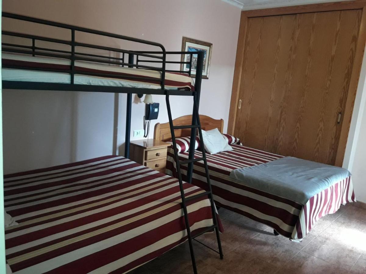 Hotel Meson El Castillo Bañeres Zewnętrze zdjęcie