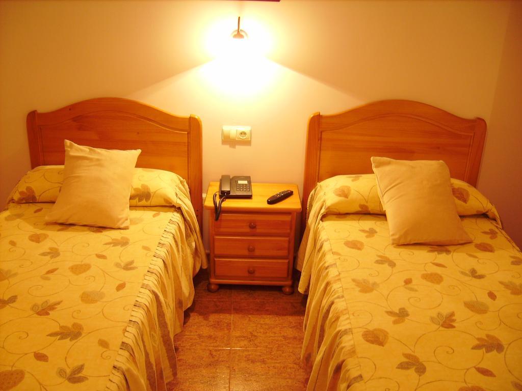 Hotel Meson El Castillo Bañeres Zewnętrze zdjęcie